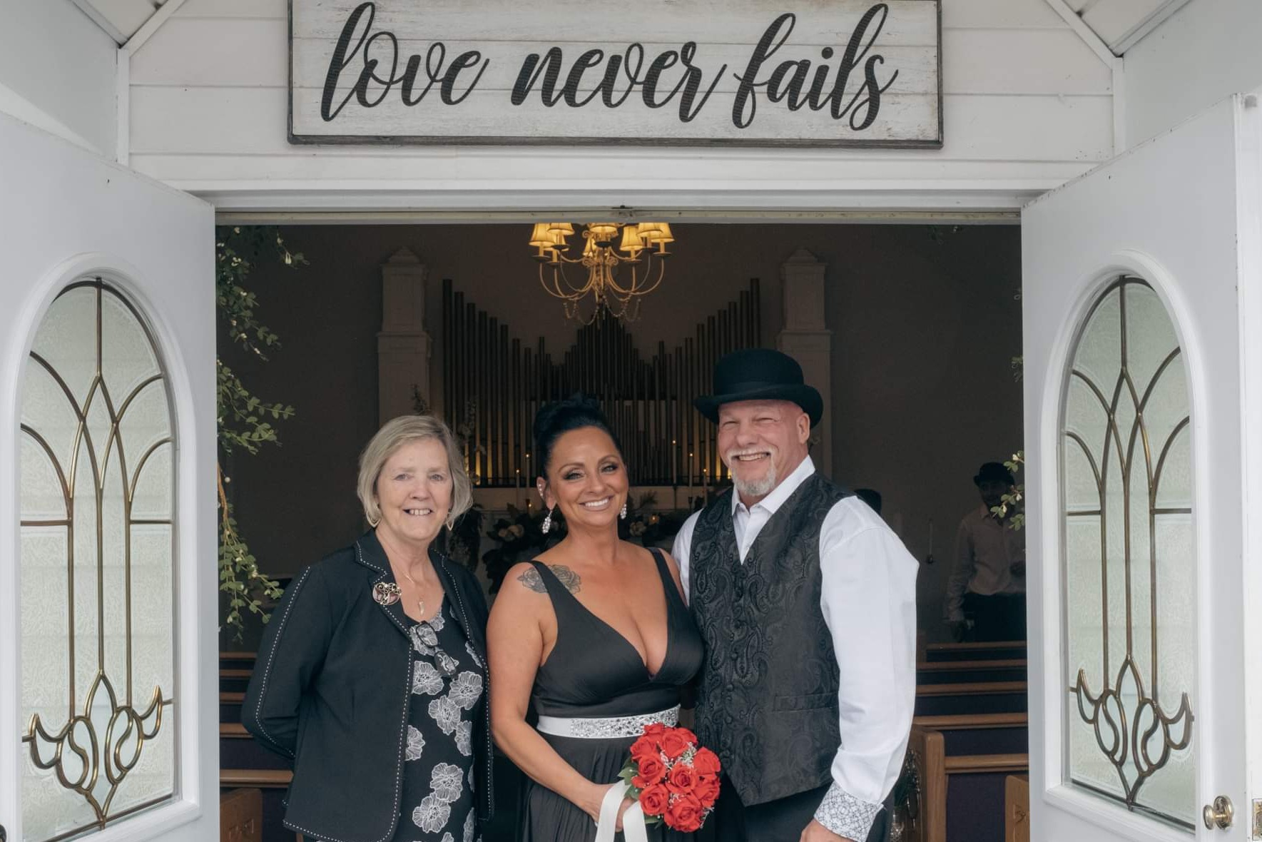 Elegant wedding celebration moment 8